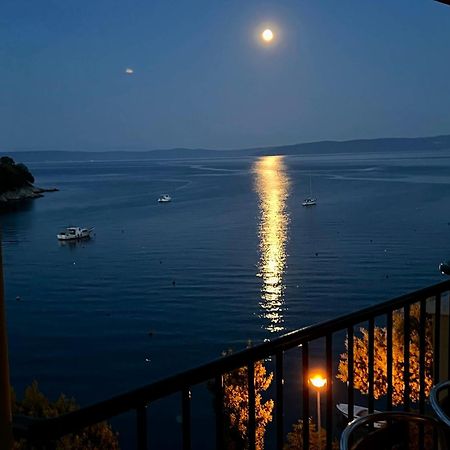 Villamar Beachfront Apartments With Free Private Parking Рабац Екстер'єр фото